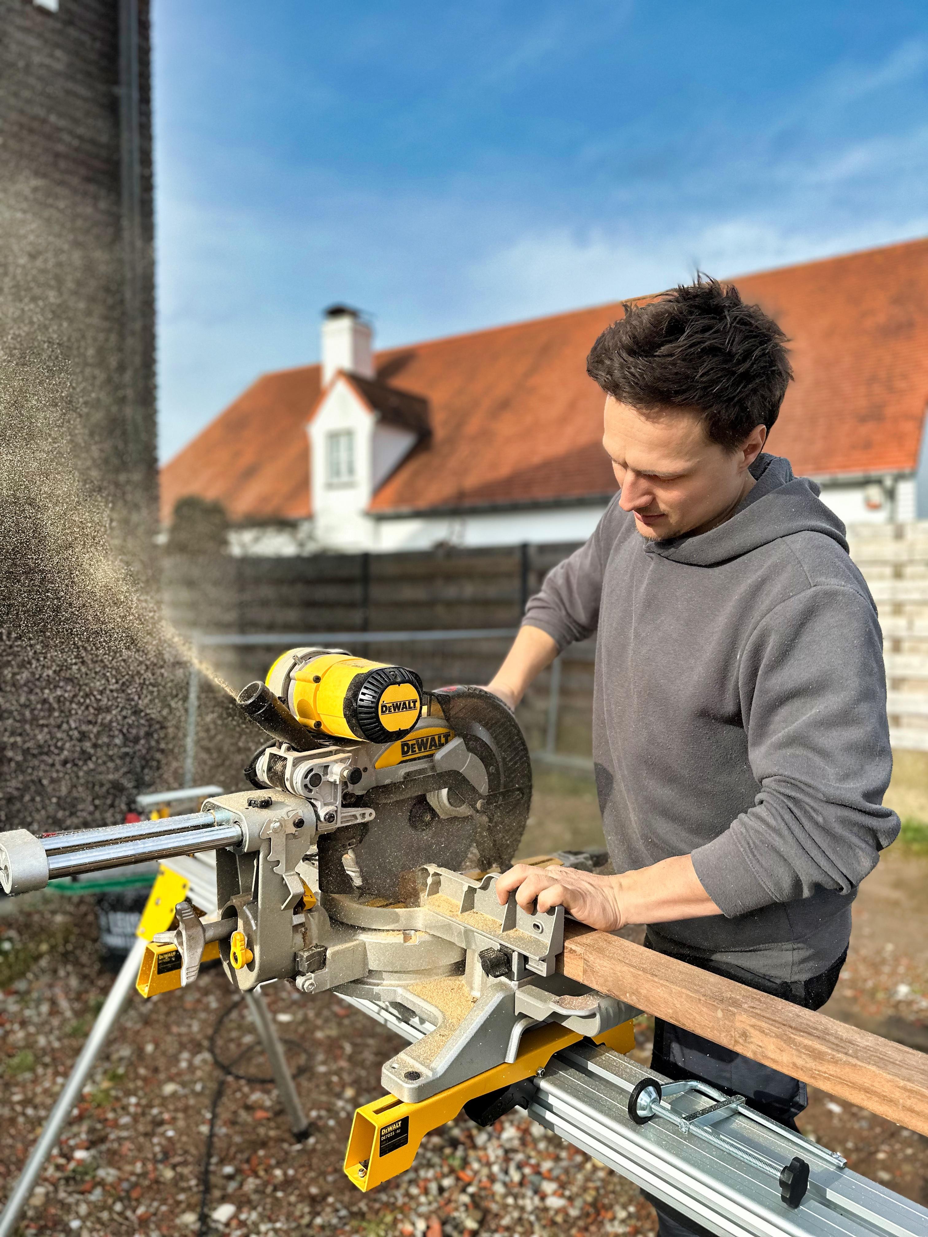 Artifex | schrijnwerk op maat, maatwerk, schrijnwerk, renovatie, afwerking